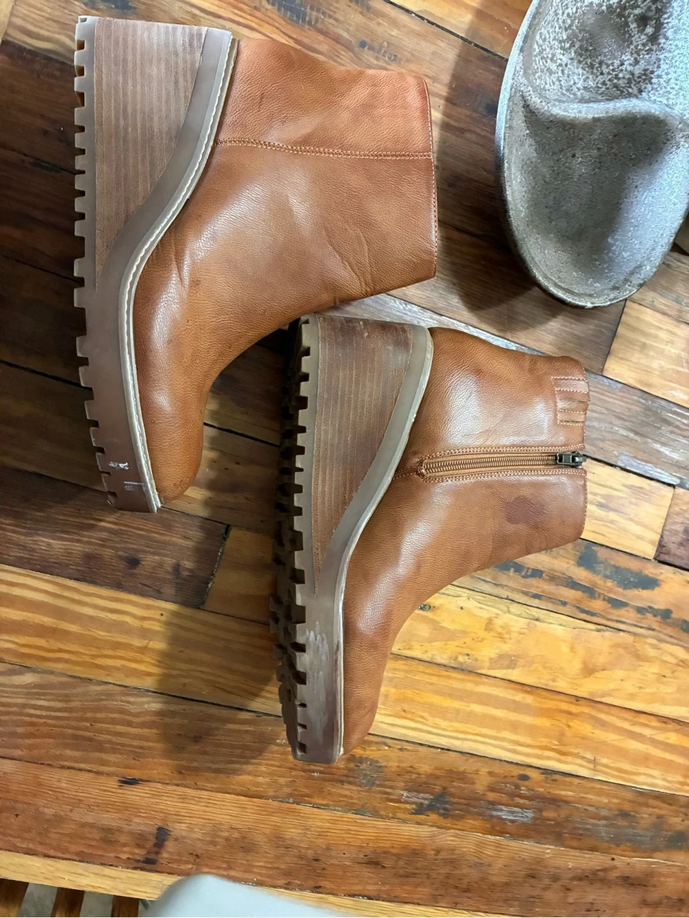 Yellow Box Cognac Wedge Ankle Boots with Side Zip size 9.5